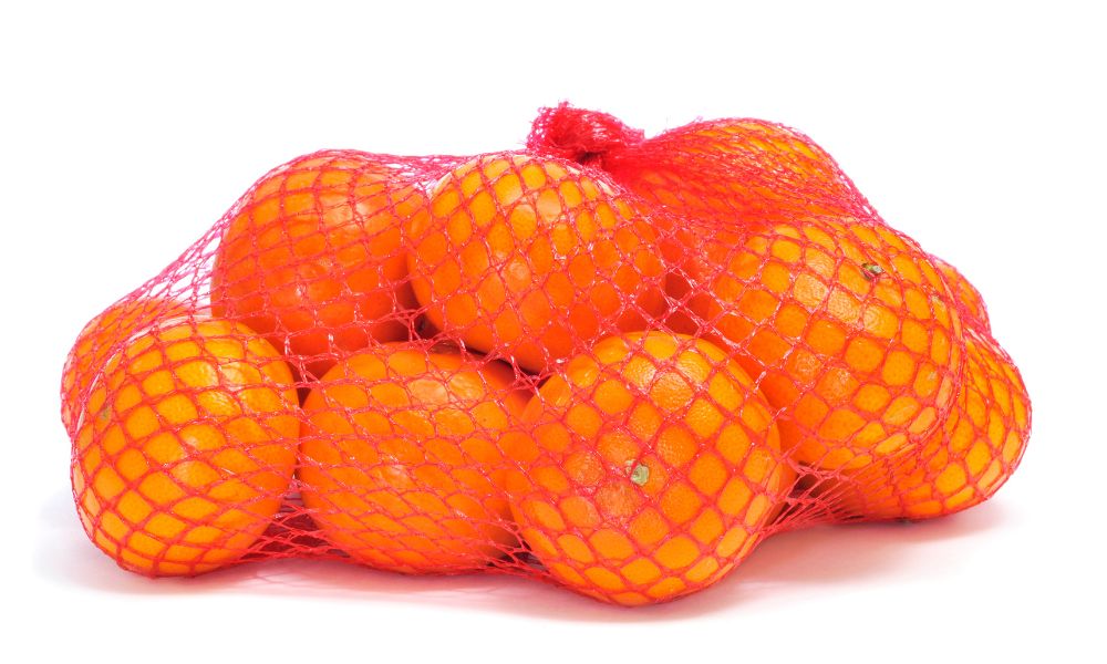 The Reason Why Oranges Are Sold in Red Mesh Bags